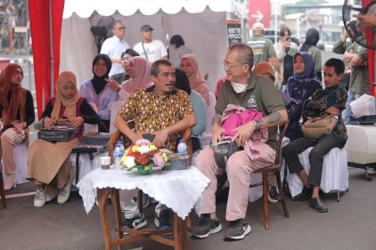 Presenter TV dan Radio