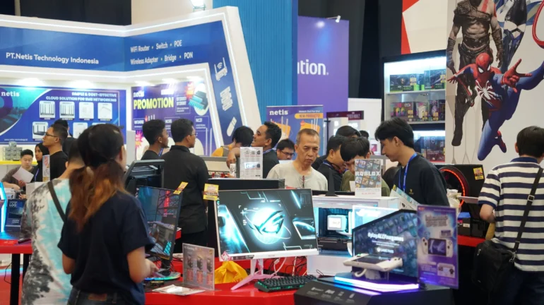 keseruan “family time” di Indocomtech 2024