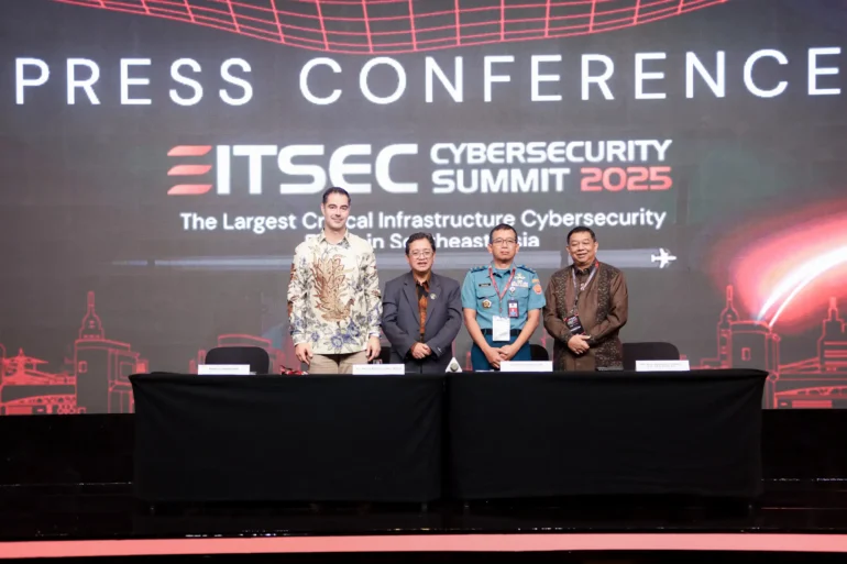 ITSEC-Patrick-D.-Drs.-Selamet-Aji-P.-Laksda-Dr.-Sri-Yanto-Prof.-Richardus-Eko