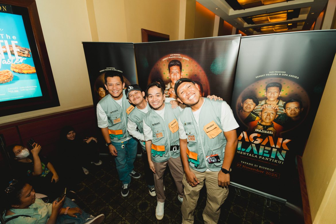 agak-laen-menyala-pantiku-poster-film-komedi-indonesia-2025