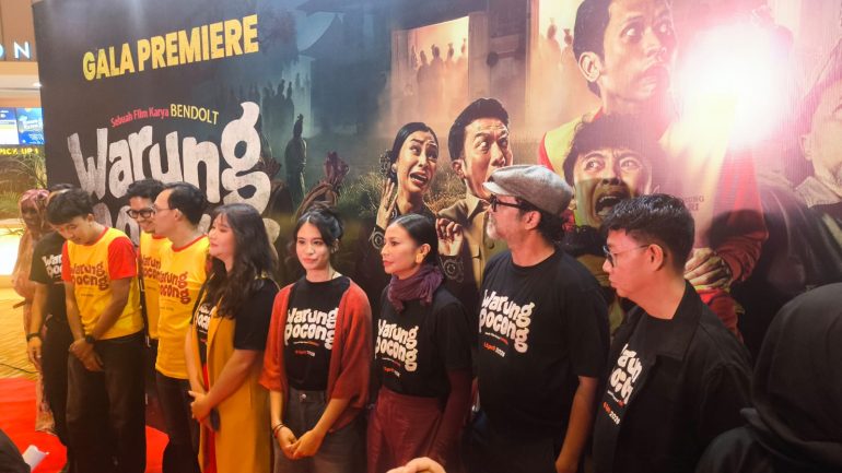 Adegan lucu film Warung Pocong