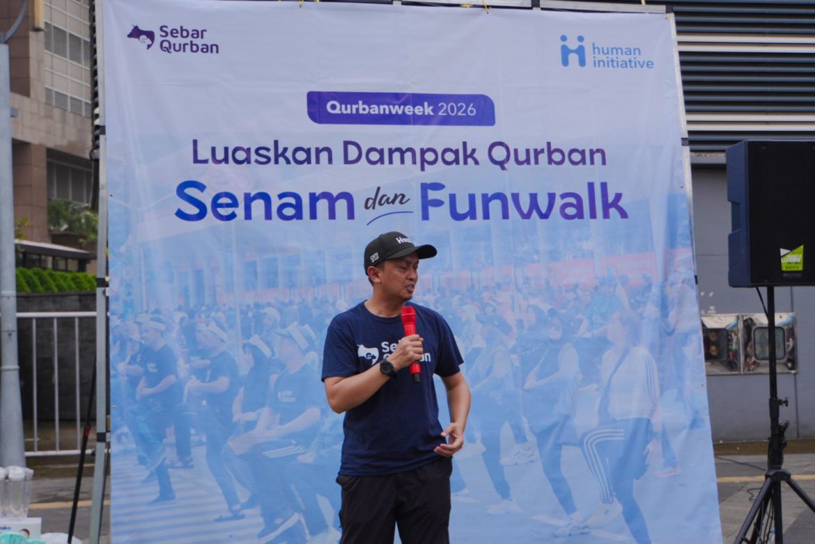 Presiden Human Initiative memberikan sambutan dalam acara Qurbanweek 2026 di CFD Sudirman Jakarta