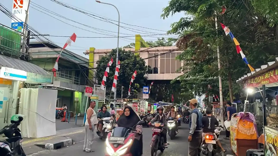 “Kampung jawara Betawi di Rawa Belong Jakarta Barat dengan pasar bunga legendaris”