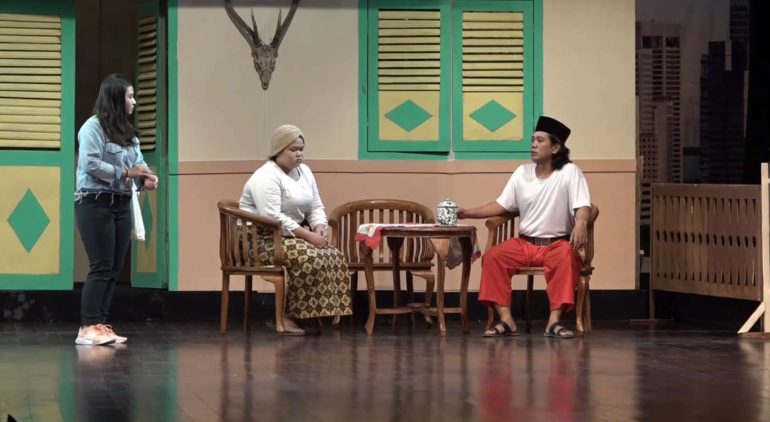 Lenong Betawi tetap bertahan di tengah arus modernisasi sebagai warisan budaya tradisional Jakarta