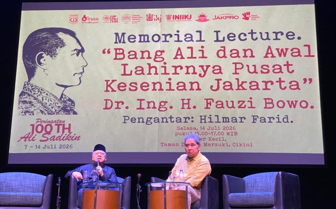 Mantan Gubernur DKI Jakarta Fauzi Bowo menyampaikan Memorial Lecture dalam peringatan 100 Tahun Ali Sadikin mengenai fondasi kebudayaan Jakarta.