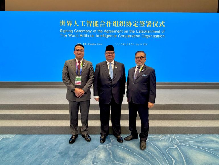 World AI Cooperation Organization (WAICO), organisasi internasional kecerdasan buatan yang diikuti Indonesia sebagai salah satu negara pendiri.