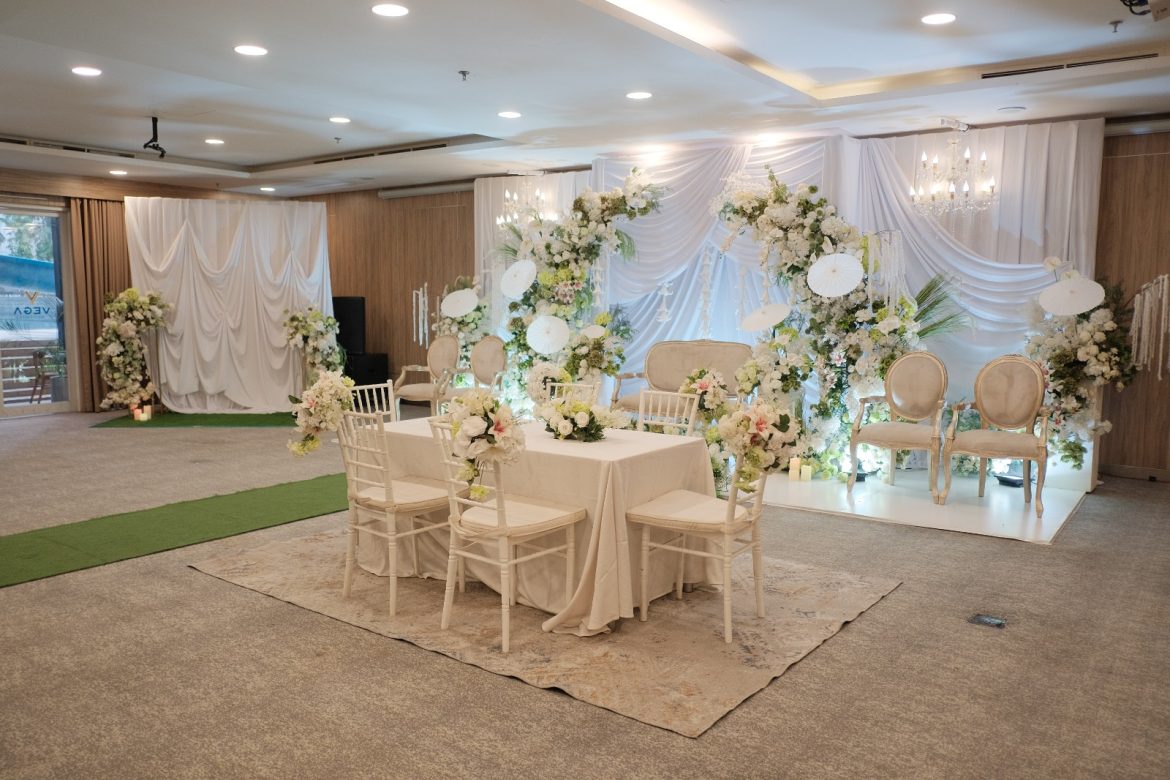 Wedding di Vega Hotel Gading Serpong dengan paket pernikahan lengkap mulai Rp18 juta.