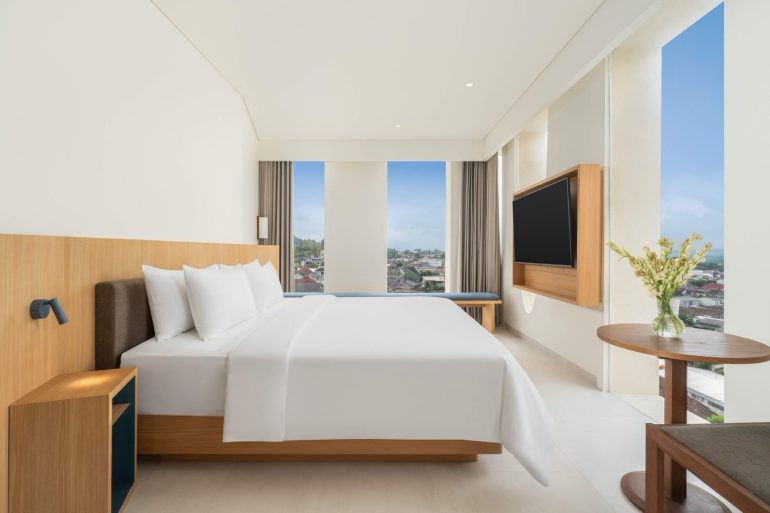 Kamar ARTOTEL Leguna Magelang dengan desain modern dan interior elegan