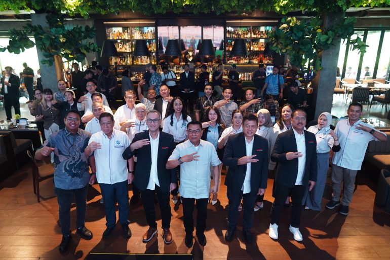 Jajaran PERIKLINDO dan Dyandra Promosindo di PEVS 2026